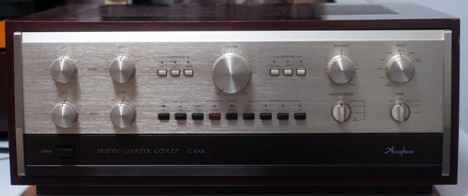 ACCUPHASE C-200L（CONTROL AMPLIFIRE）